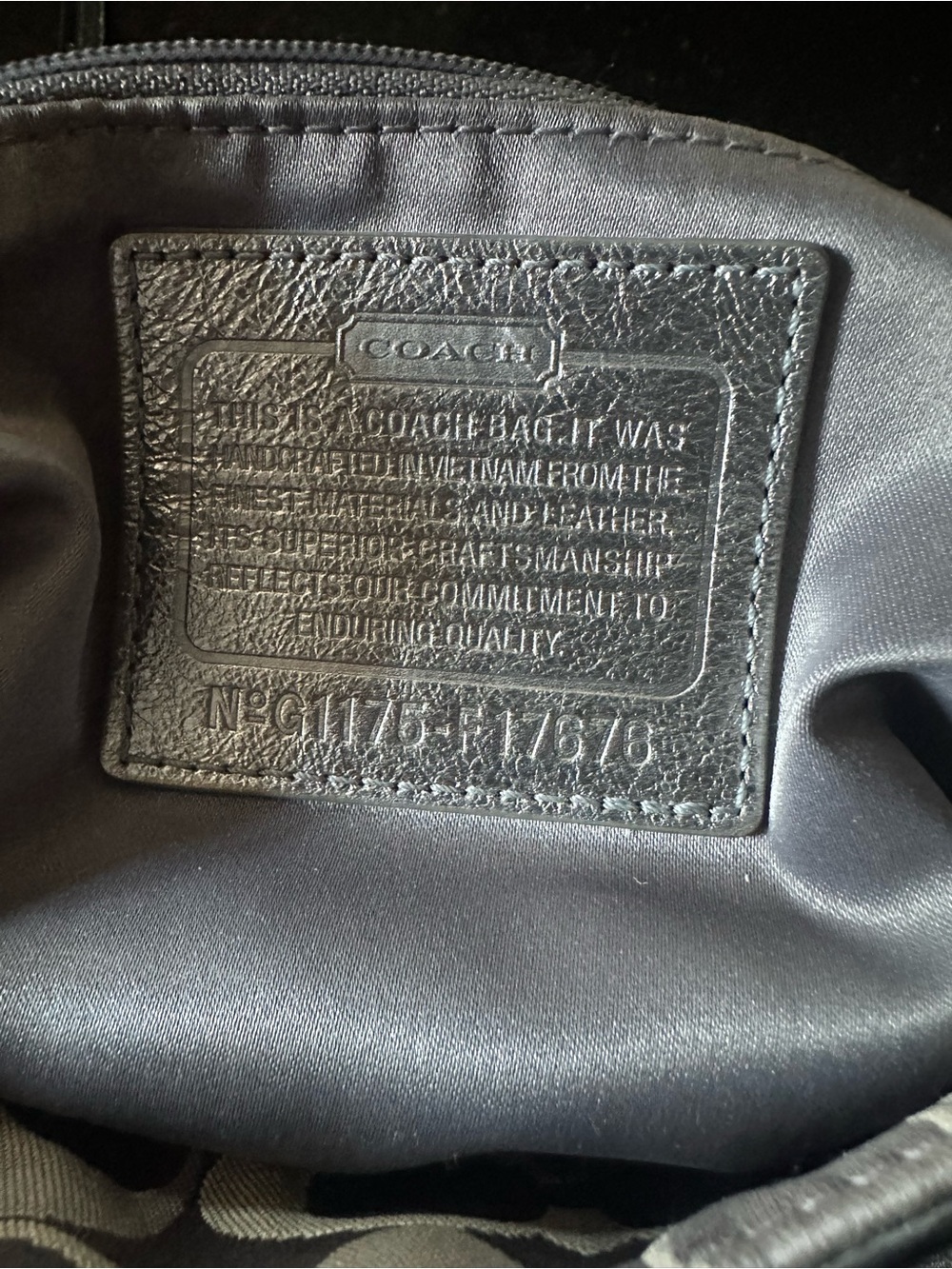 ✨AUTHENTIC✨ Coach Signature Monogram Satin Signature Shoulder Bag Gray/Silver - Picture 3 of 11